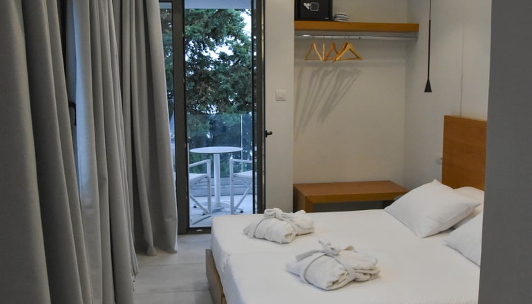 5* Mythical Coast Wellness Retreat