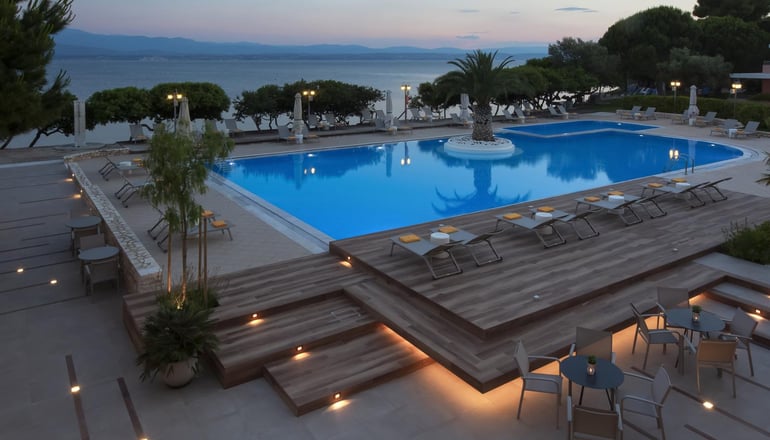 5* Negroponte Resort