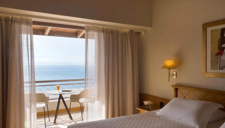 5* Negroponte Resort