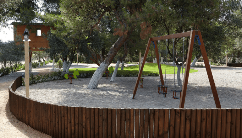 5* Negroponte Resort