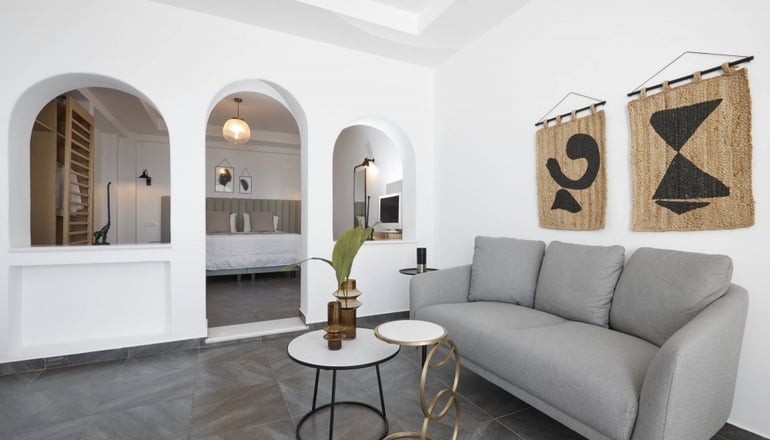 5* Petit Palace Suites - Φηρά, Σαντορίνη