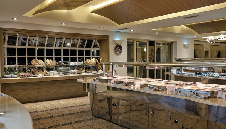 5* Pilot Beach Resort & Spa