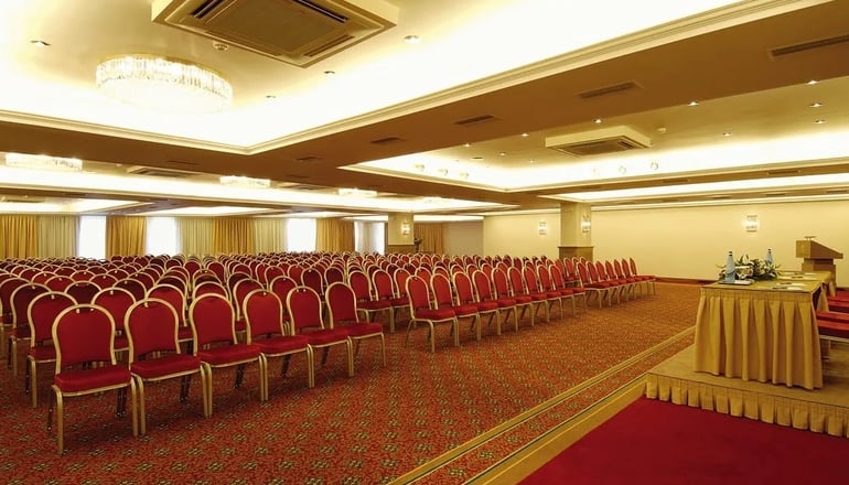 5* Pilot Beach Resort & Spa