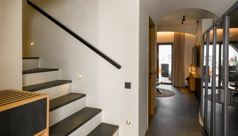 5* Radisson Zaffron Resort - Καμάρι, Σαντορίνη