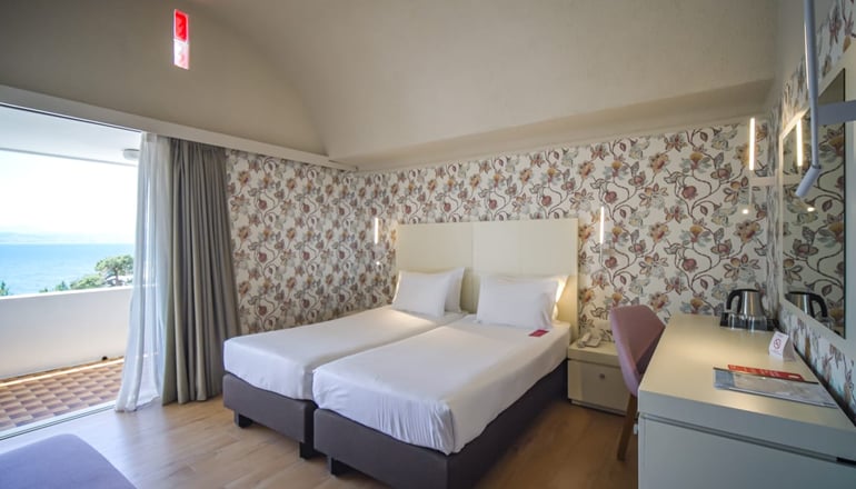 5* Ramada Loutraki Poseidon Resort - Λουτράκι