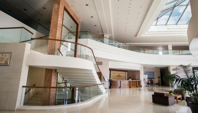 5* Ramada Plaza by Wyndham Thraki