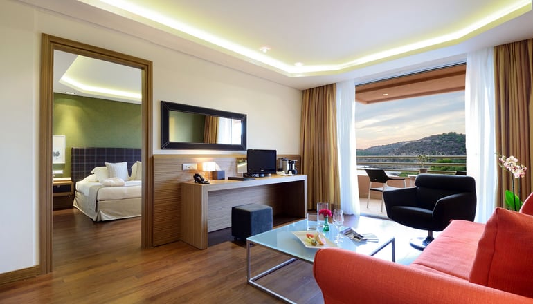 5* Royal Paradise Beach Resort & Spa