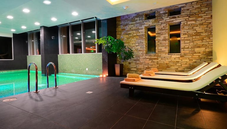 5* Royal Paradise Beach Resort & Spa