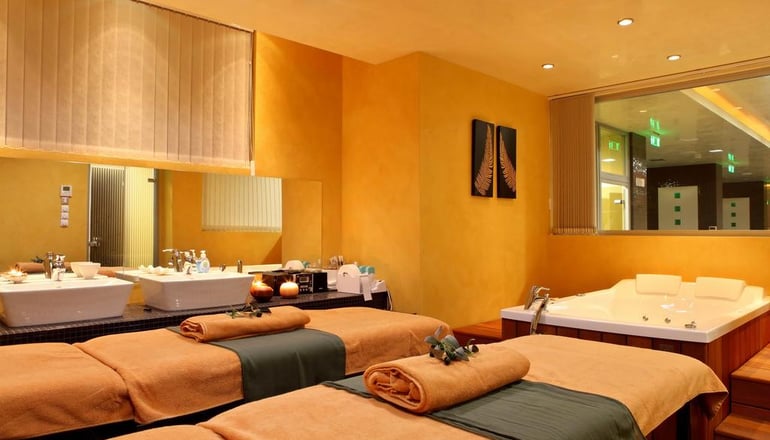 5* Royal Paradise Beach Resort & Spa