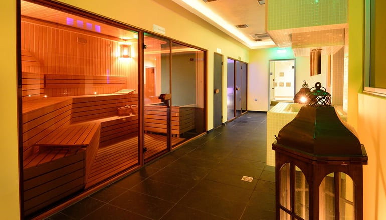 5* Royal Paradise Beach Resort & Spa