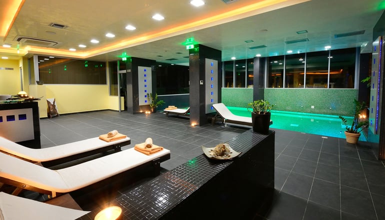 5* Royal Paradise Beach Resort & Spa