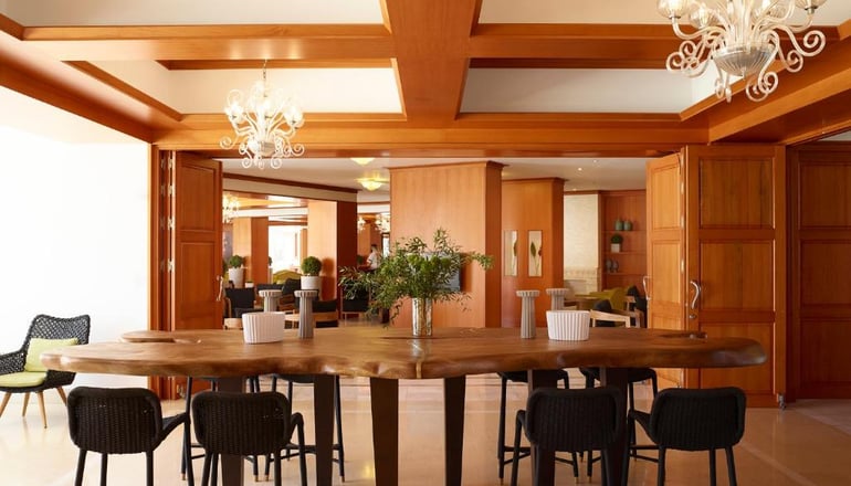 5* Serita Beach Hotel