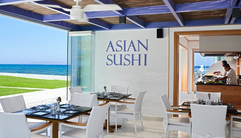 5* Serita Beach Hotel