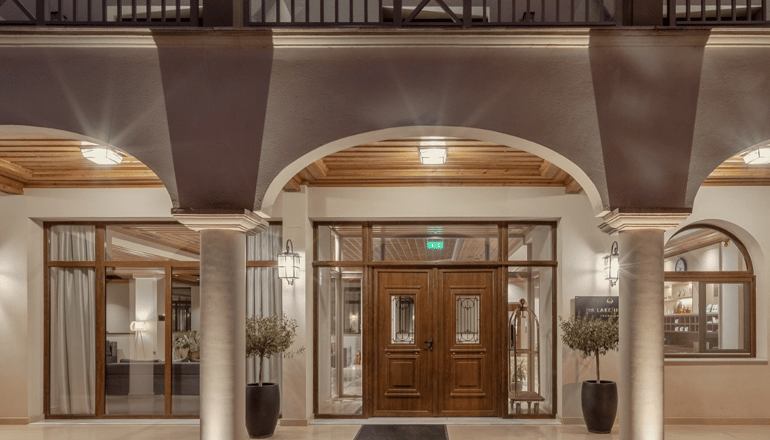 5* The Lake Hotel