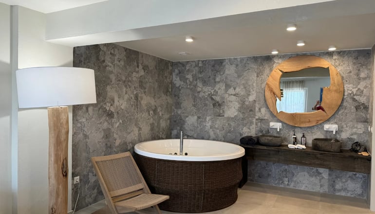 5* The Noverian Bios Santorini Vegan Vegetarian Boutique Hotel - Φηρά, Σαντορίνη