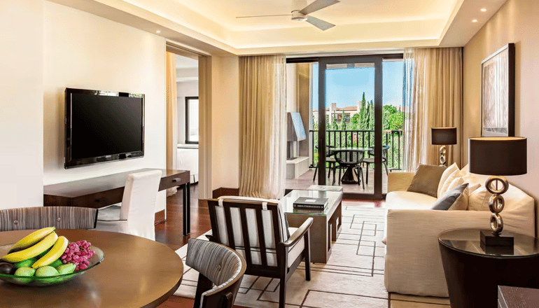 5* The Romanos, a Luxury Collection Resort, Costa Navarino