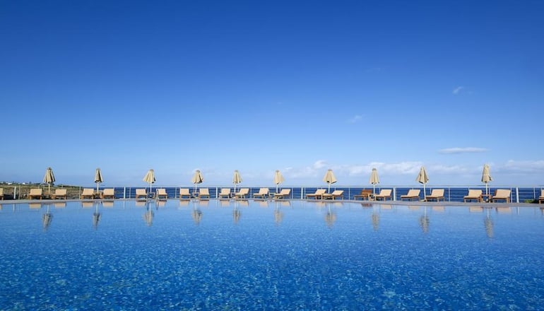 5* The Royal Blue Resort