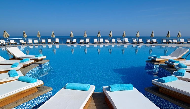 5* The Royal Blue Resort