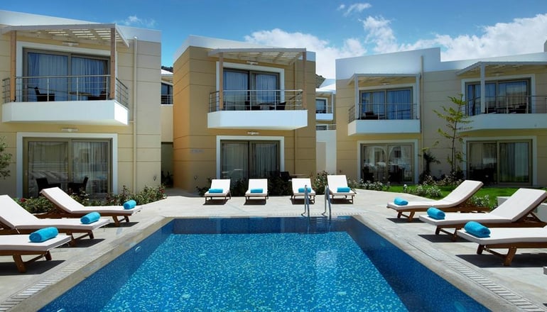 5* The Royal Blue Resort