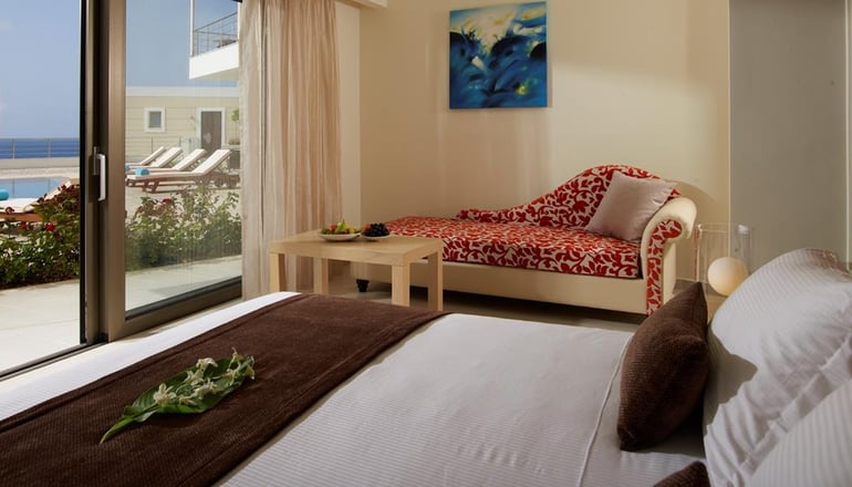 5* The Royal Blue Resort