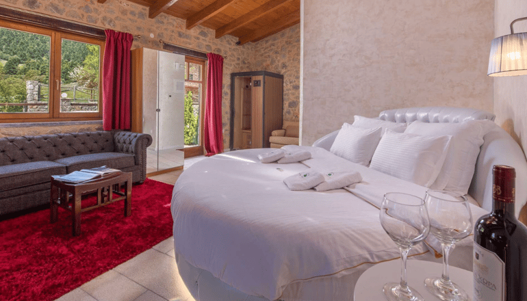 5* ViP Chalet 4 Season - Αράχωβα