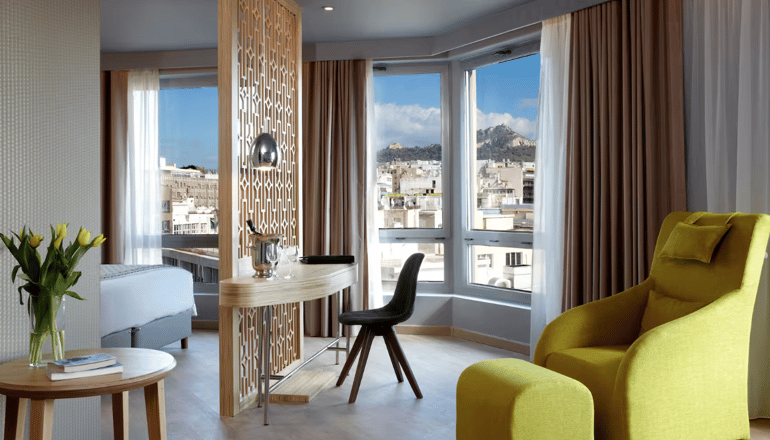 5* Wyndham Grand  - Αθήνα