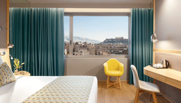 5* Wyndham Grand  - Αθήνα