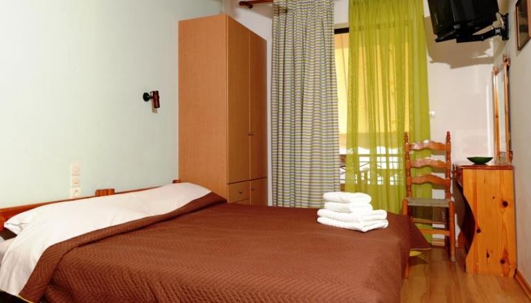 Pharos Rooms - Αιδηψός, Εύβοια