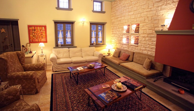 Πυρρείον Boutique Hotel