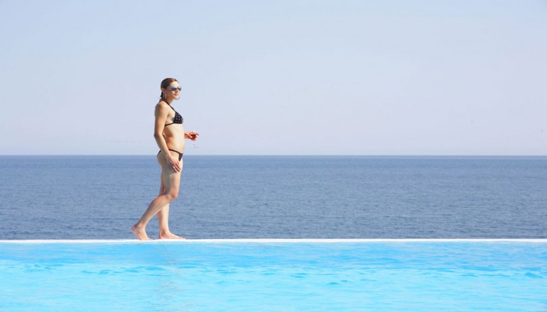 5* Ramada Plaza by Wyndham Thraki