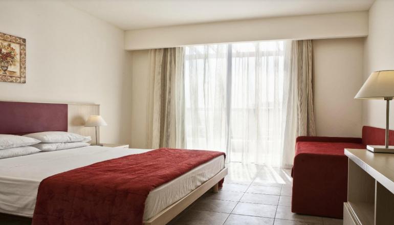 4* Sunrise Hotel