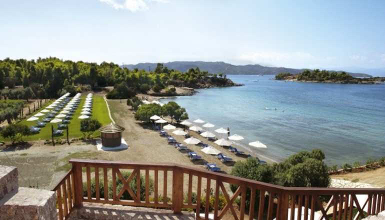 4* AKS Hinitsa Bay
