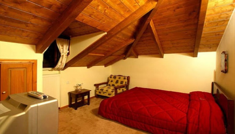 Ξενώνας Σεμέλη - ΕΥ ΖΗΝ -ACTIVE