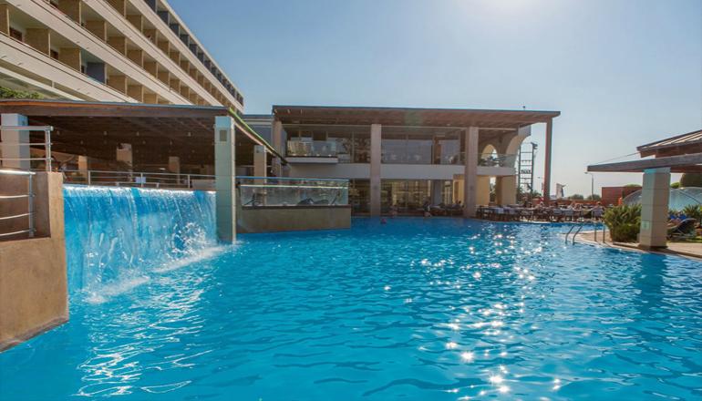 4* Oceanis Hotel