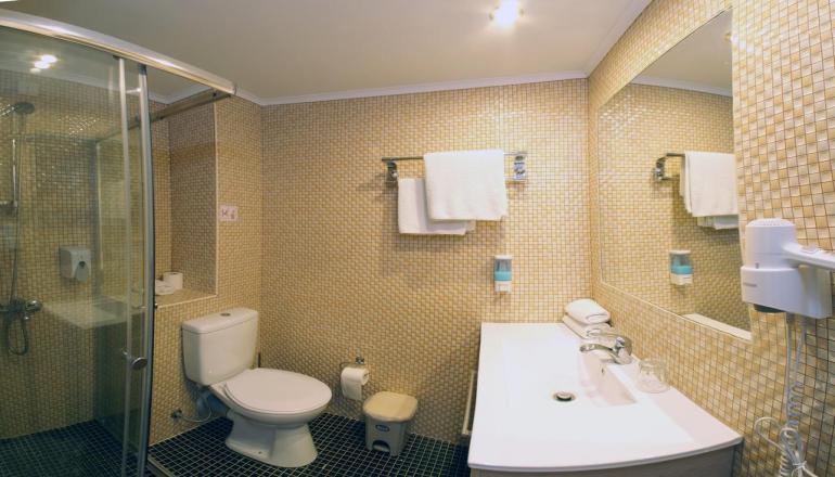 4* Paleo ArtNouveau Hotel