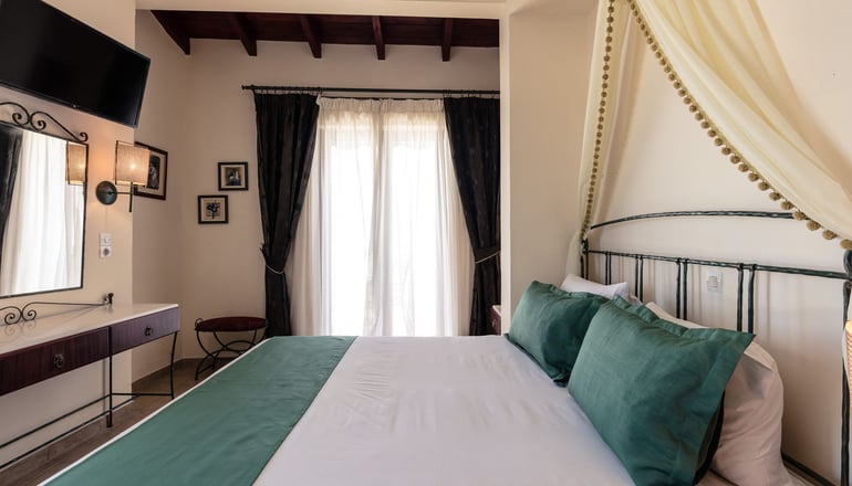 Agistri Hotel