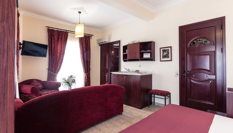 Agistri Hotel