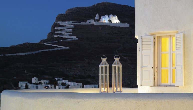 4* Aspalathras White Hotel Folegandros