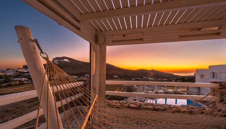 4* Aspalathras White Hotel Folegandros