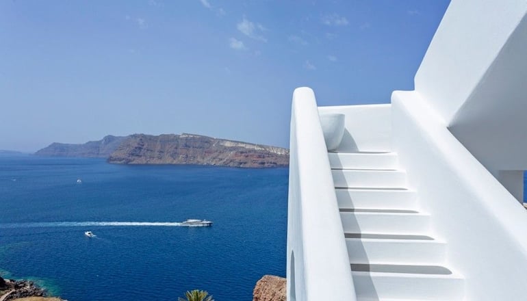 Charisma Suites Santorini