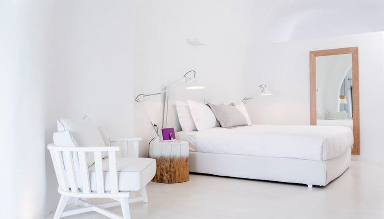 Charisma Suites Santorini