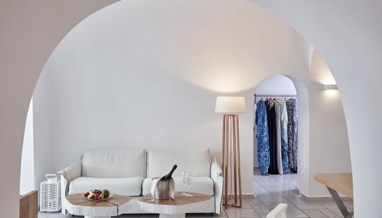 Charisma Suites Santorini