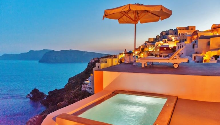 Chroma Suites - Oία, Σαντορίνη