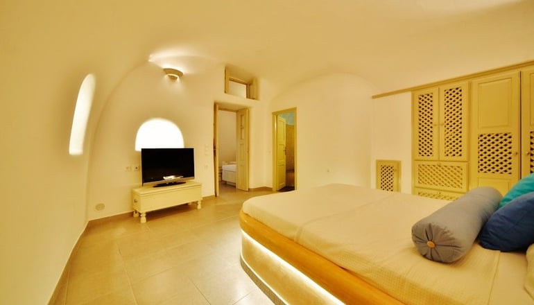 Chroma Suites - Oία, Σαντορίνη