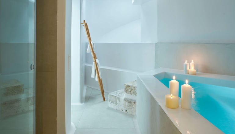 4* Cosmopolitan Suites  - Φηρά, Σαντορίνη