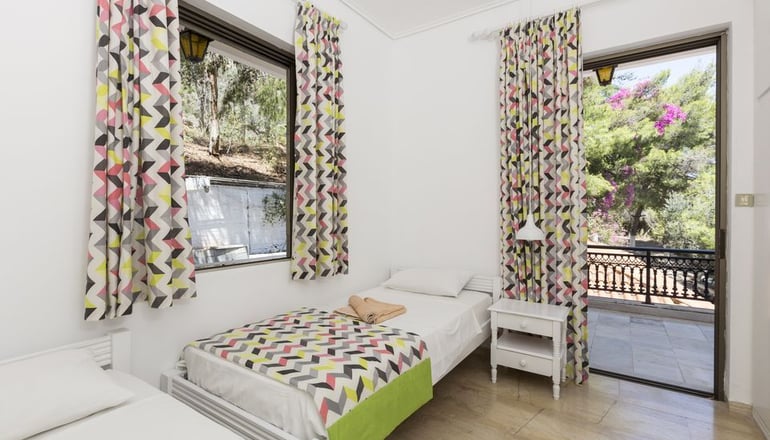 Douka Sea Front Residencies