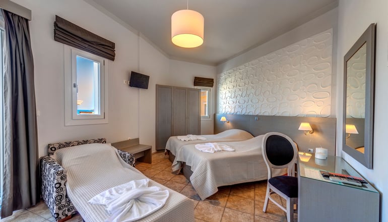 Ethrion Hotel Syros