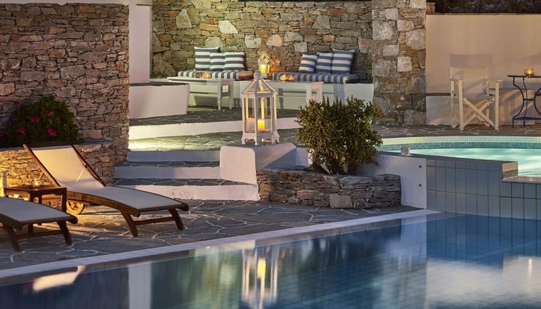 Folegandros Apartments