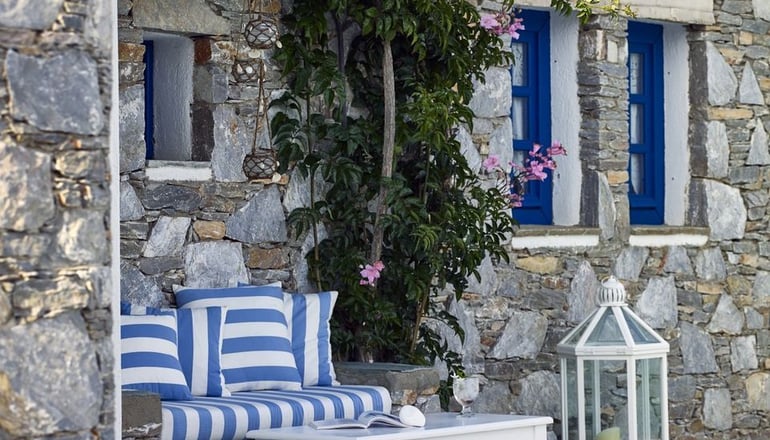 Folegandros Apartments