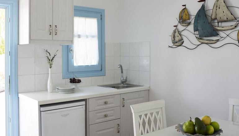 Folegandros Apartments